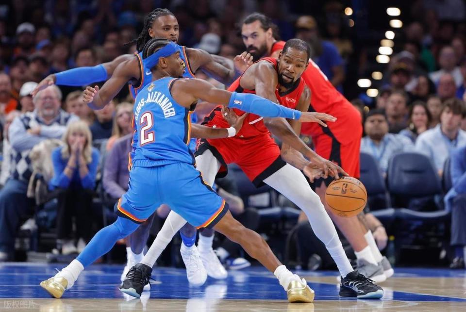 亚历山大表情挑衅，狂喷杜兰特到底说了啥？原话曝光比追梦还扎心